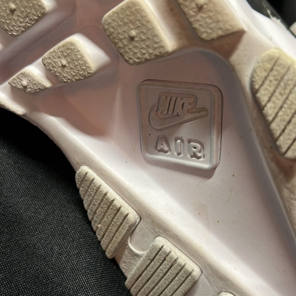 Nike Air Huarache size 13 - Picture 6 of 16